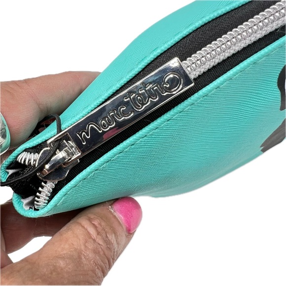 NEW! Marc Tetro French Bulldog Turquoise Blue Makeup Cosmetic Zippered Case NWT! - Picture 4 of 16